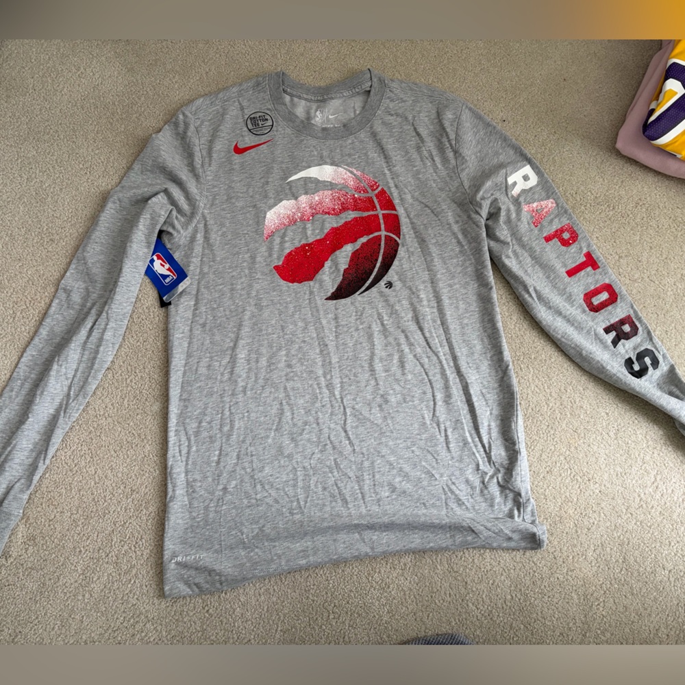 Nike Dri-Fit Raptors Long Sleeve